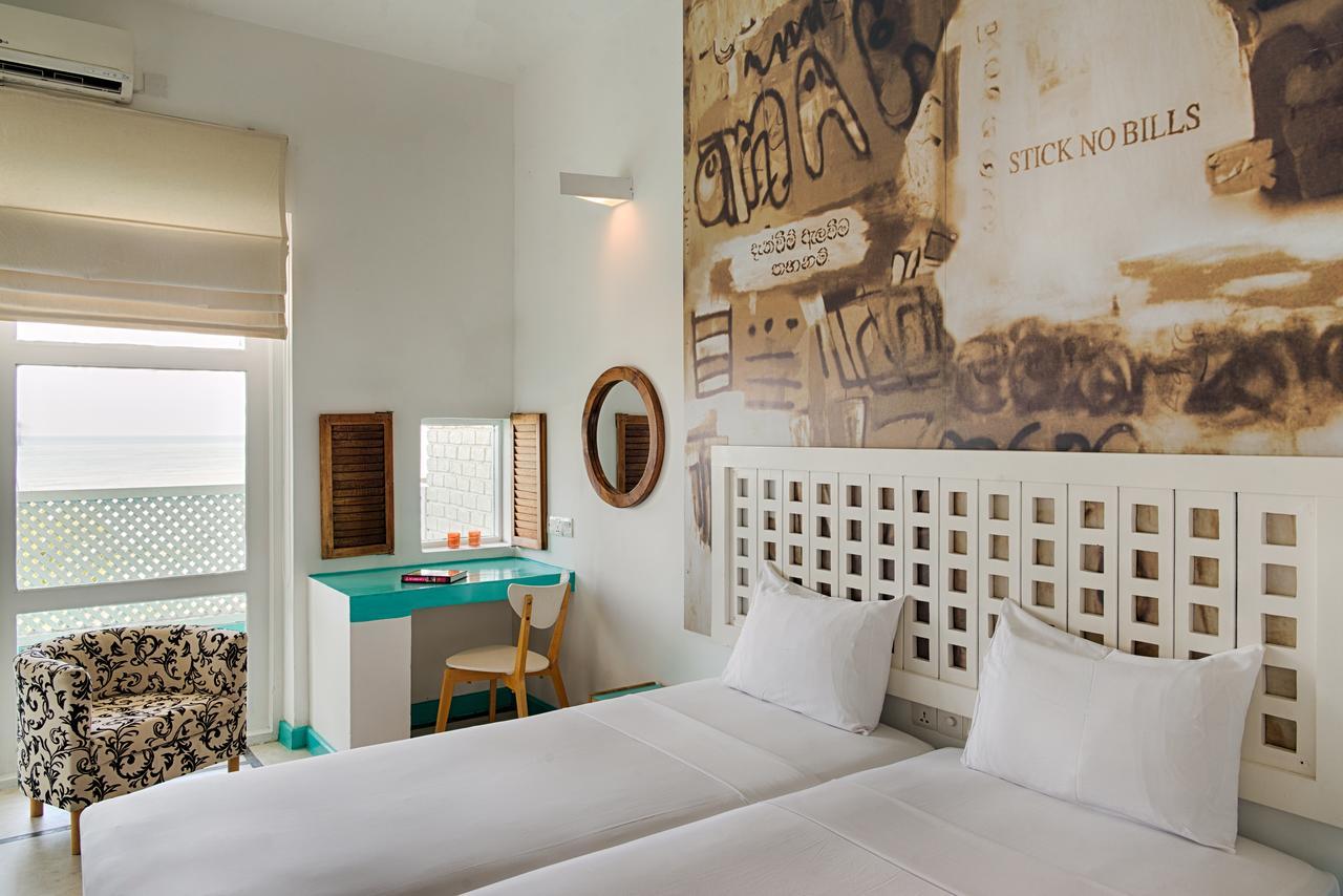 Hotel J Negombo Luaran gambar