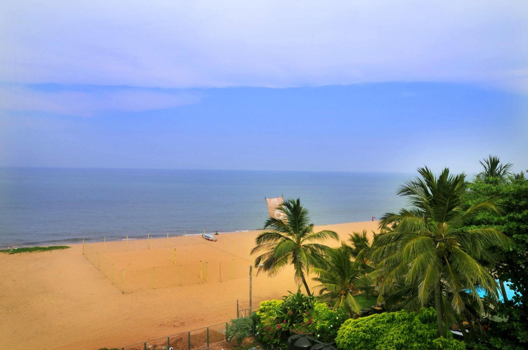 Hotel J Negombo Luaran gambar